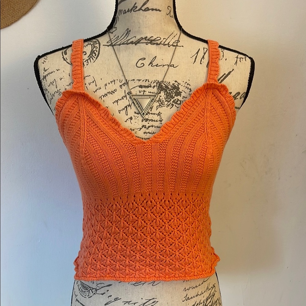 NEW Madden Girl Orange Tank Top V-Neck Sleeveless Size Small